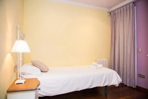 Splendid Gaudi Mercat Del Ninot Apartment برشلونة إسبانيا