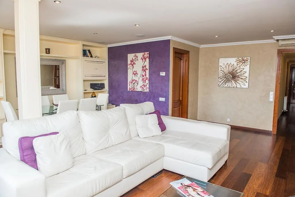 Splendid Gaudi Mercat Del Ninot Apartment برشلونة