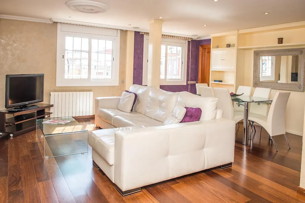 Splendid Gaudi Mercat Del Ninot Apartment برشلونة إسبانيا